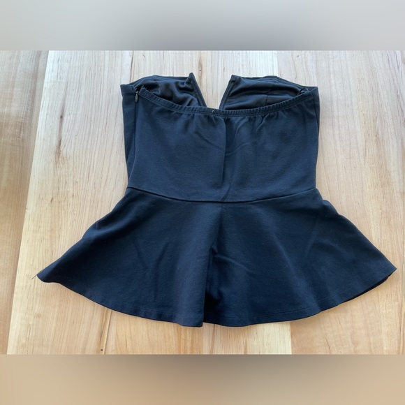 Black Strapless Top - Picture 2 of 4